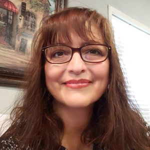 Meet your Posher, Maria